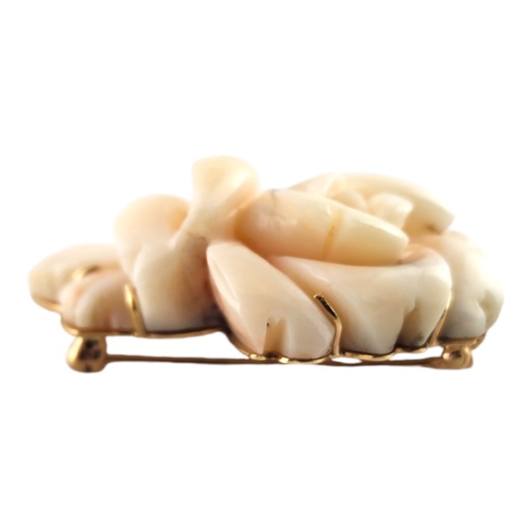 14 Karat Yellow Gold Carved Pink Coral Rose Brooch Pendant #19040 - Picture 5 of 11